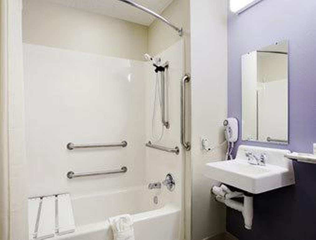 Quality Inn & Suites Robbinsville Ngoại thất bức ảnh