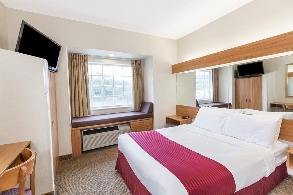 Quality Inn & Suites Robbinsville Ngoại thất bức ảnh