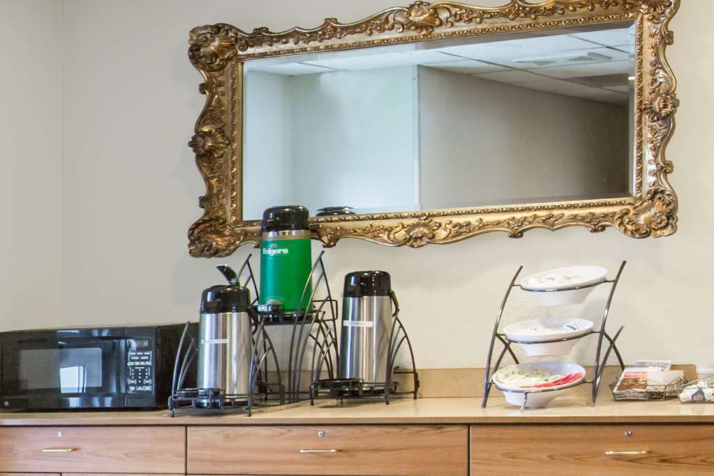 Quality Inn & Suites Robbinsville Tiện nghi bức ảnh